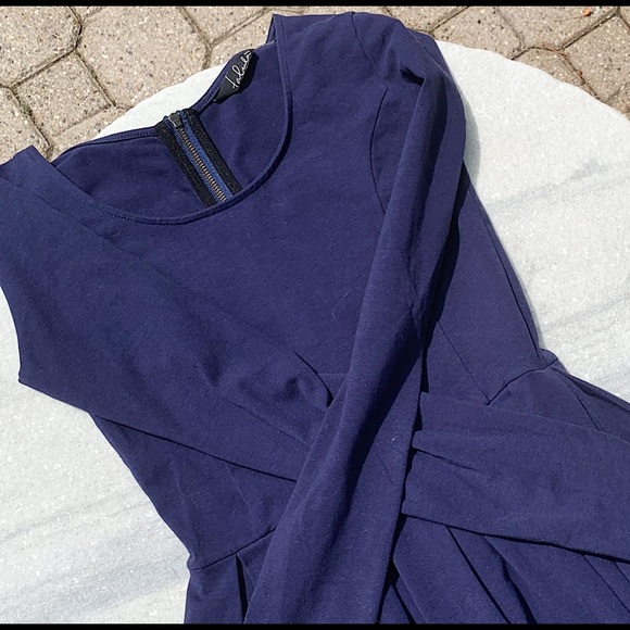 Aritzia Navy Blue Longsleeve Pleated Dress - Picture 4 of 5